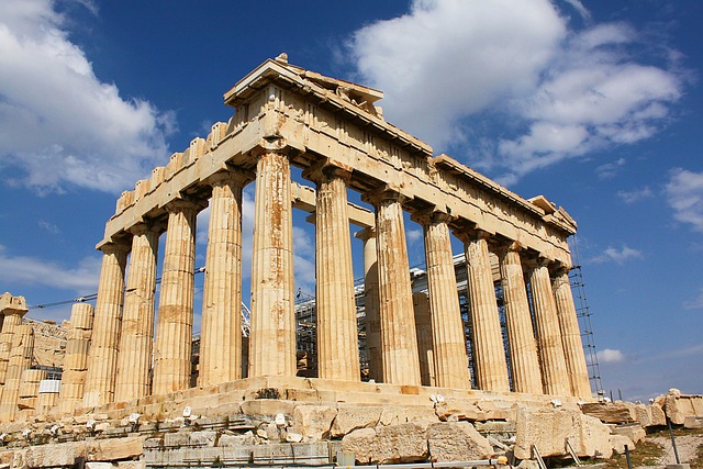 Atėnai: kodėl čia verta rinktis atostogas?